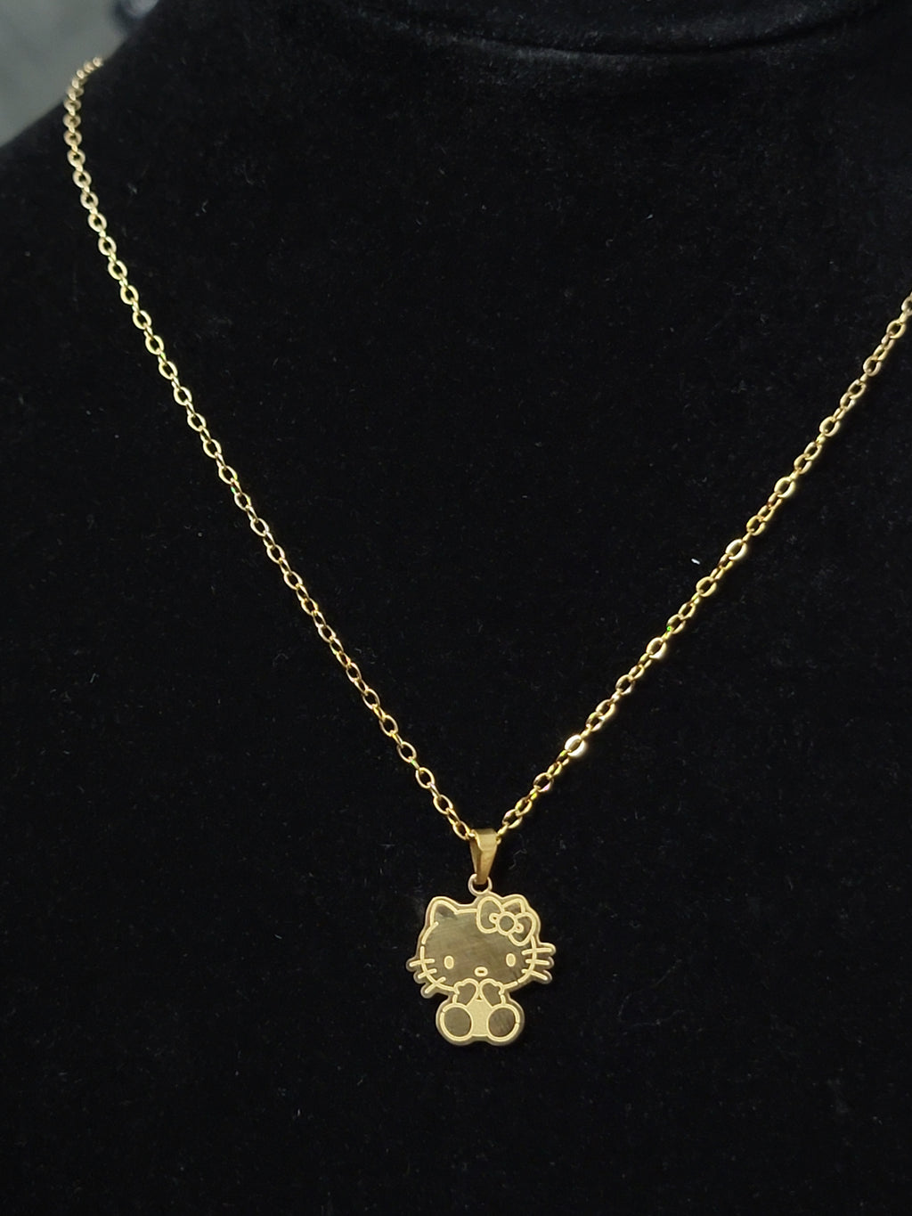 Hk cutie necklace
