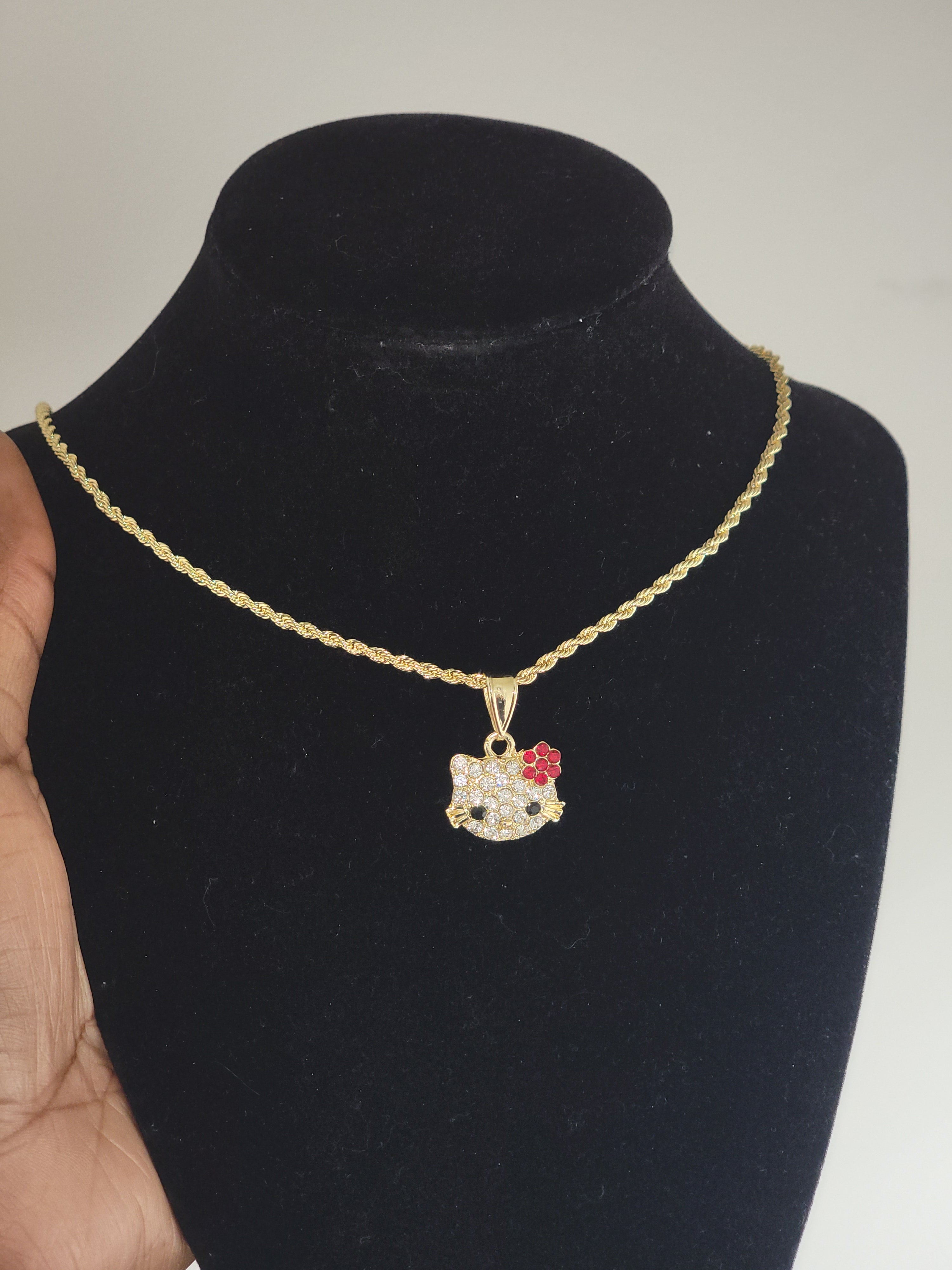 Hk flower necklace