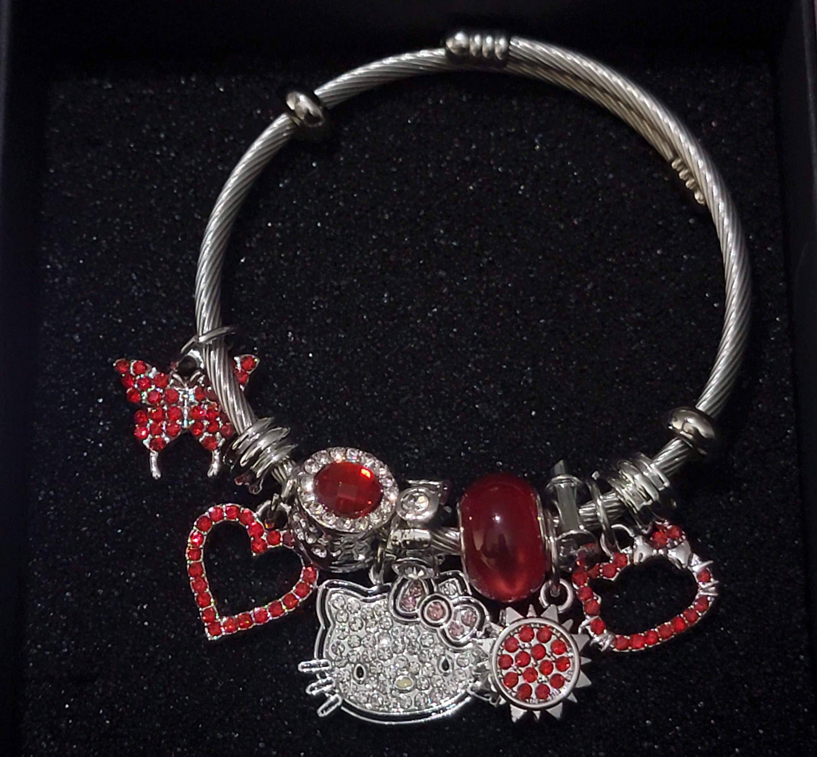 Hk charm bracelet
