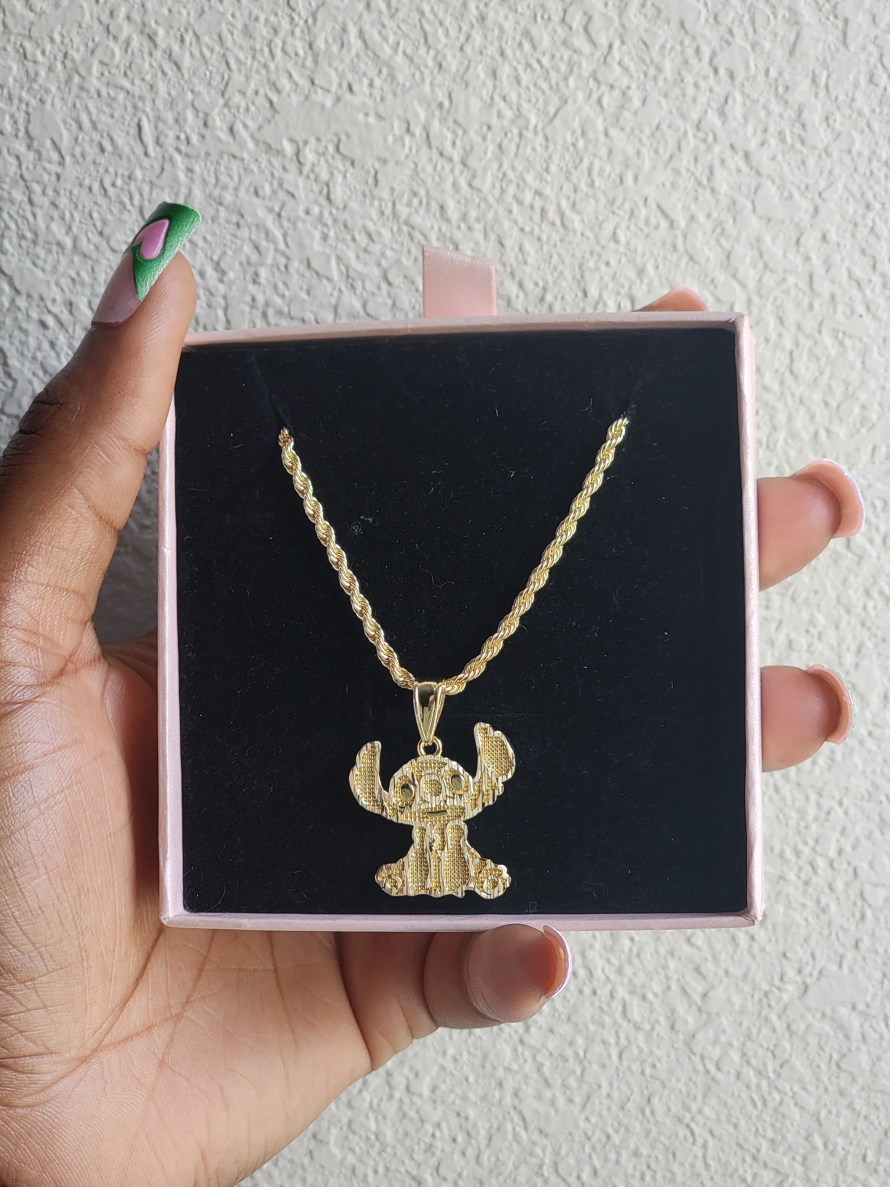 Stitch chain
