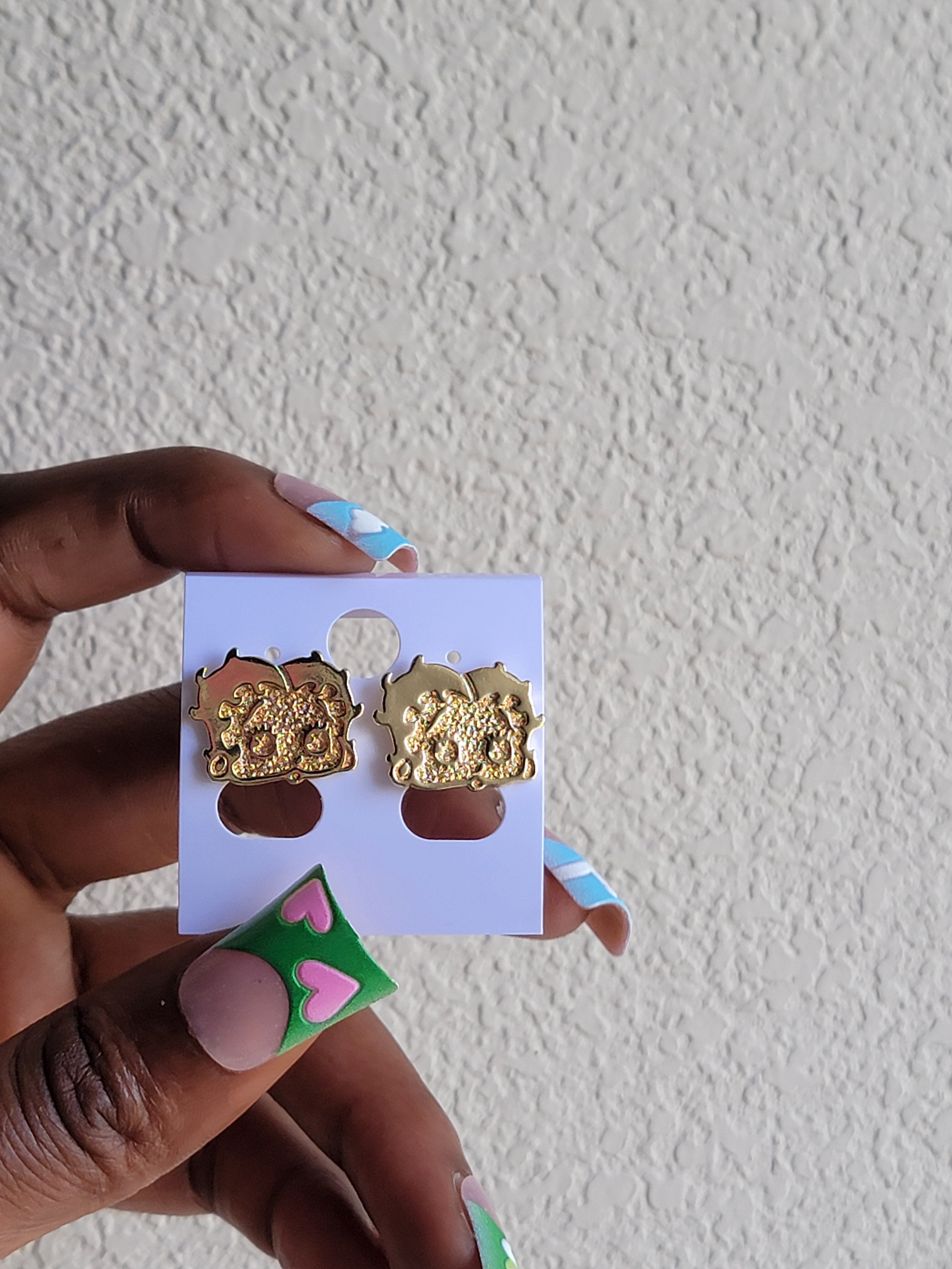 Betty face studs